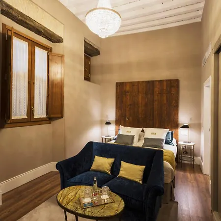 Halo Boutique 4* Seville